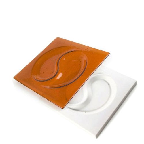 498341- Bullseye 11.4'' Yin-Yang Plate Mold