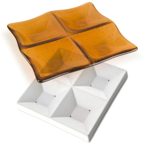 498935- Bullseye 6.7'' Four-Square Dish Mold